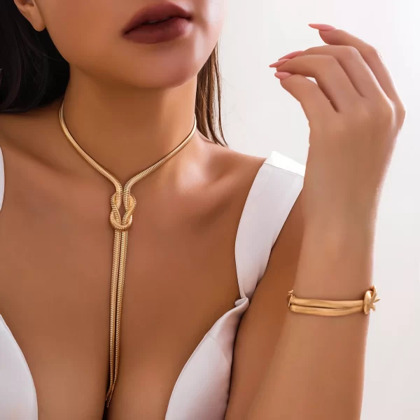 Conjunto de Cordão e Pulseira Feminino Nó torcido - Image 3